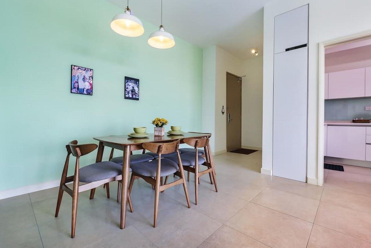 Hostahome Suites At Afiniti Residence Walk To Legoland Nusajaya  Luaran gambar